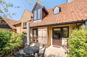 Photo 9- click for photo gallery